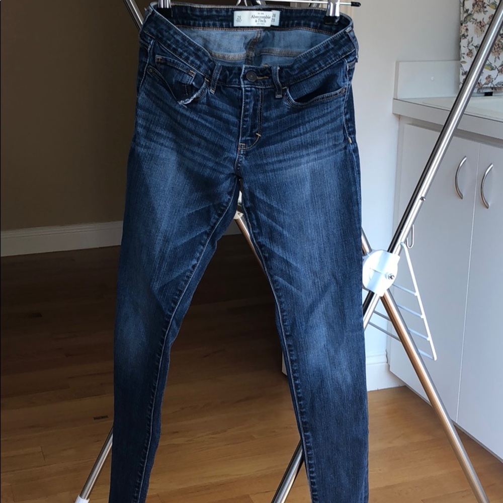 Abercrombie & Fitch Dark Wash Skinny Jeans